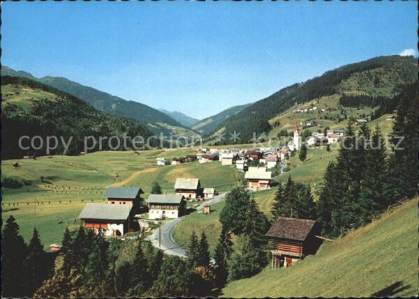 St Lorenzen Suedtirol Gesamtansicht mit Xaveriberg