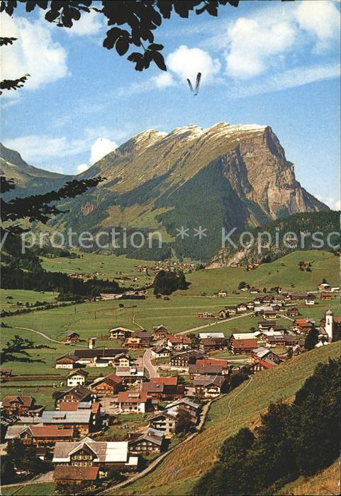 Schoppernau Vorarlberg gegen Kanisfluh Bregenzerwald Sommerfri