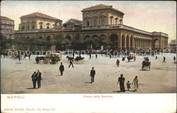 Napoli Neapel Piazza della stazione