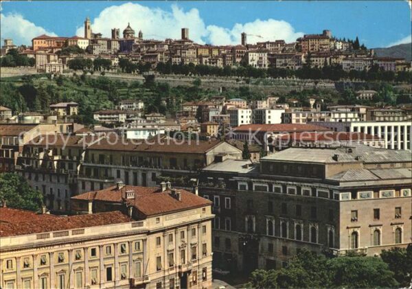 Bergamo scorcio citta alta Teilansicht und ober