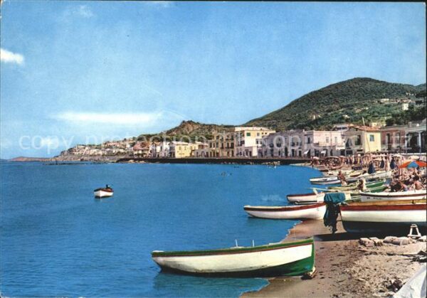 Casamicciola Terme See Boote  Berge