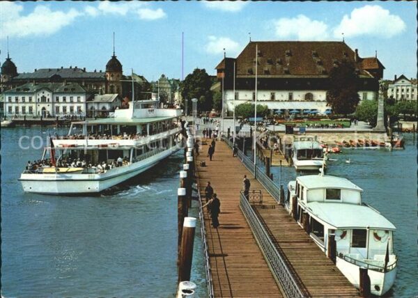 Motorschiffe Konstanz am Bodensee Hafen