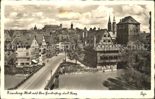 Nuernberg Blick auf Henkersteg und Burg