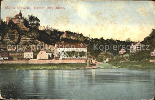 Rathen Saechsische Schweiz mit Ruine