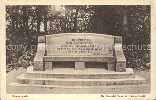 Bloemendaal De Genestet Bank bij Duin en Daal