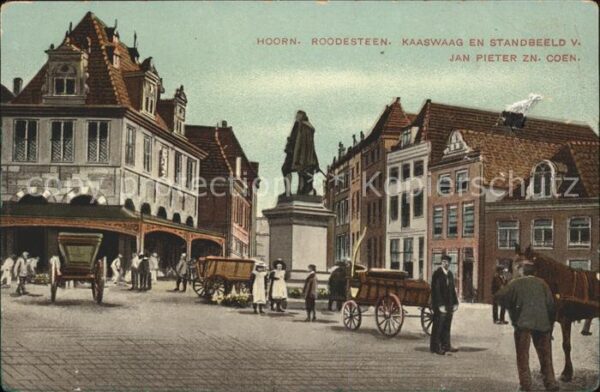 Hoorn Roodesteen Kaaswaag en Standbeeld Jan P