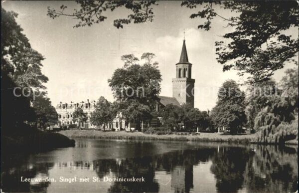 Leeuwarden Singel met St Dominicuskerk Kirche