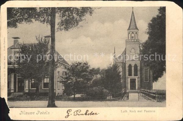 Nieuwe Pekela Luth. Kerk met Pastorie Kirche
