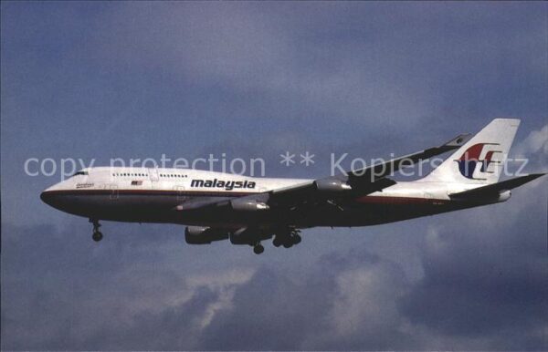 Flugzeuge Zivil Boeing 747-400 9M-MPH Malaysia