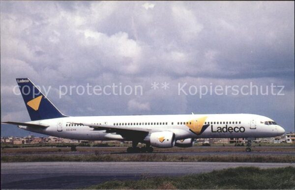 Flugzeuge Zivil Boeing 757-200 CC-CYH Ladeco