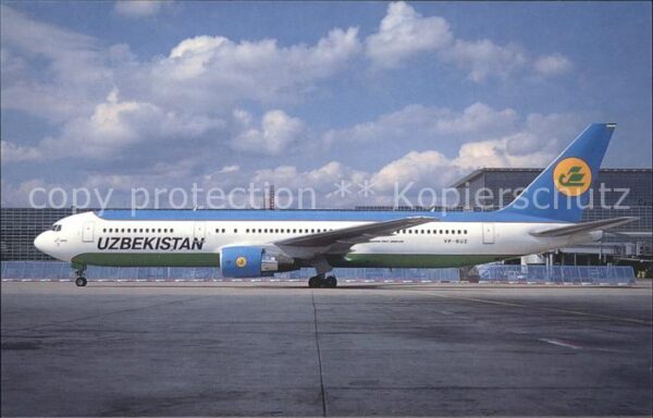 Flugzeuge Zivil Uzbekistan Airways Boeing 767-300ER VP-