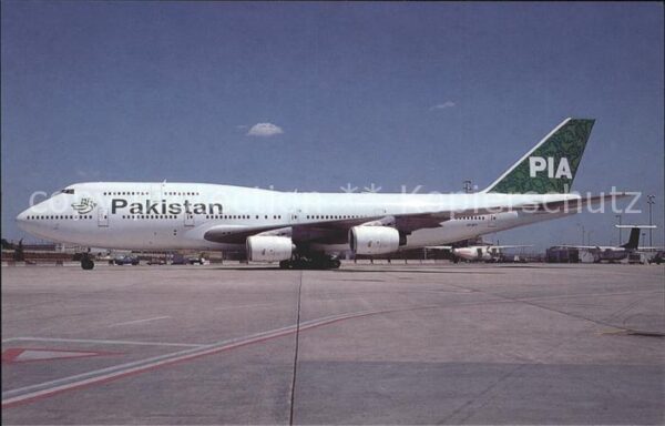 Flugzeuge Zivil PIA-Pakistan International Boeing 747-3