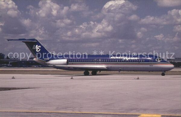 Flugzeuge Zivil McDonnell Douglas DC-9-32 c/n 47190 N30