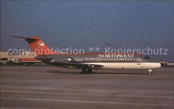 Flugzeuge Zivil Northwest McDonnell Douglas DC-9-15F N9