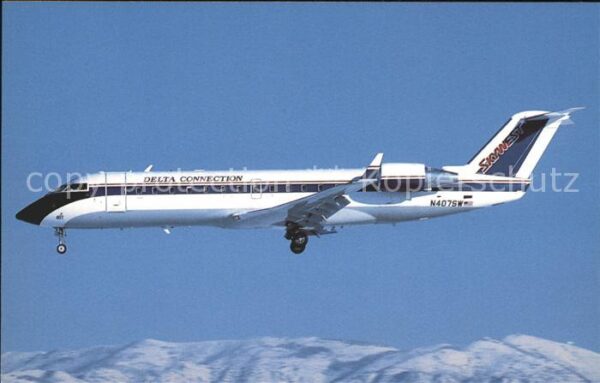Flugzeuge Zivil Canadair Regional Jet 100ER CL-600-2B19