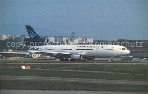 Flugzeuge Zivil Garuda McDonnell Douglas DC-10-30 PK-GI