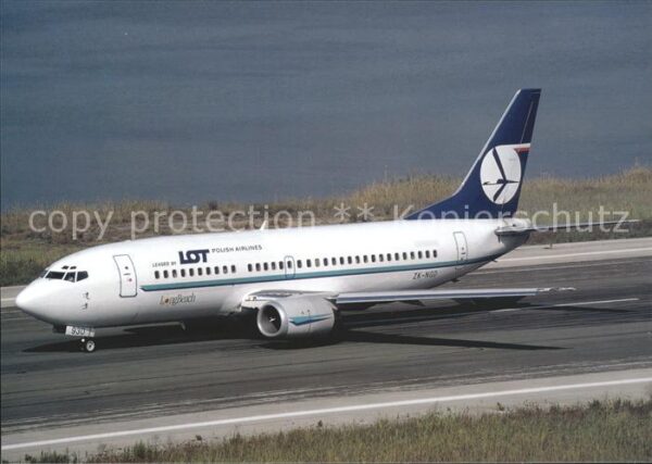 Flugzeuge Zivil LOT B-737-3U3 ZK-NGD c/n 28732
