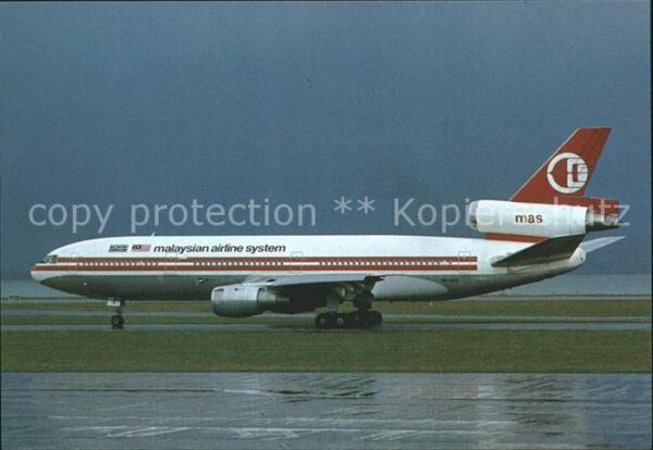 Flugzeuge Zivil Malaysian Airline System DC 10-30 9M-MA
