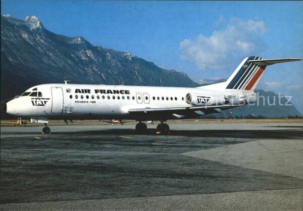 Flugzeuge Zivil Air France T.A.T. Fokker F-28-4000 F-GD