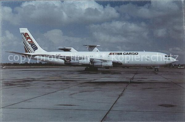 Flugzeuge Zivil Skyair Cargo B-707 323C EL-JNS c/n 1868