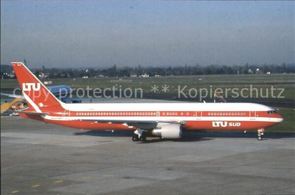 Flugzeuge Zivil LTU Süd Boeing 767 ER