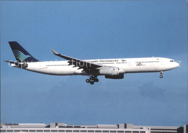 Flugzeuge Zivil Indonesia Airbus Industrie A330-341 PK-
