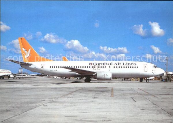 Flugzeuge Zivil Carnival Air Lines Boeing B-737-4Q8 TC-