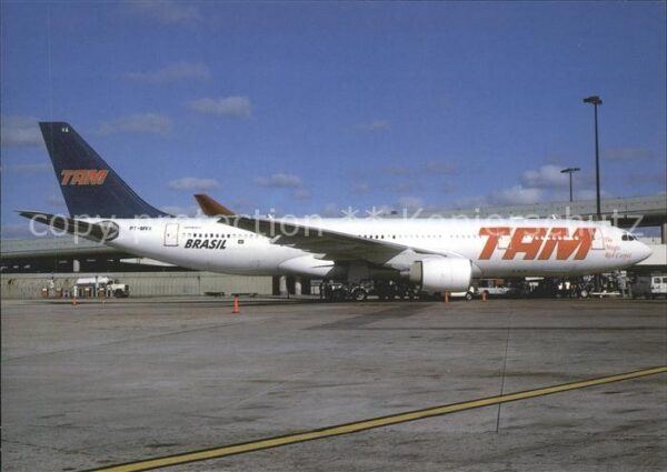 Flugzeuge Zivil TAM Brasil A-330-200 PT-MVA