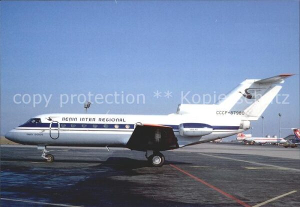 Flugzeuge Zivil Benin Inter Regional YAK 40 cn 9530344