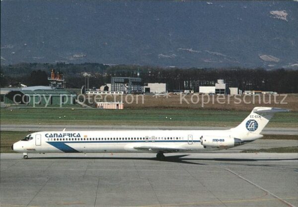 Flugzeuge Zivil Canafrica M.D.83 (EC-ECN) MD-83