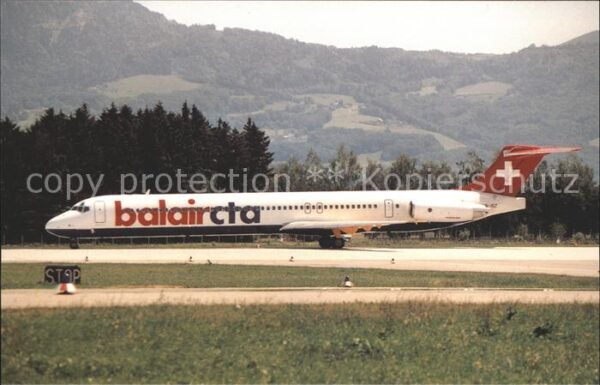 Flugzeuge Zivil Balair Cta McDonnell Douglas MD-82