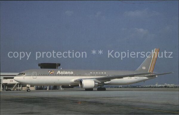 Flugzeuge Zivil Asiana Boeing 767-300