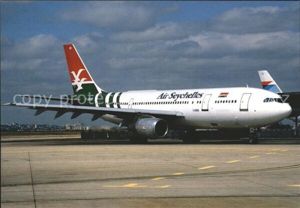 Flugzeuge Zivil Air Seychelles Airbus A.300B4 F-BVGN