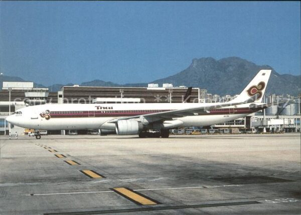 Flugzeuge Zivil Thai Airbus Industrie A330-321 HS-TEA c