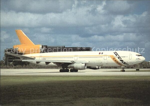 Flugzeuge Zivil MCD Douglas DC-10-30F CF XA-TDC cn 4689