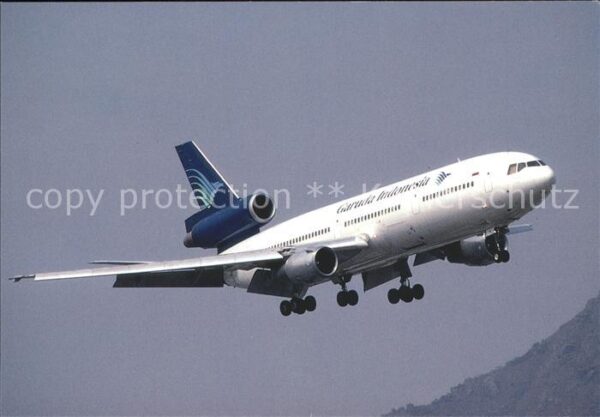 Flugzeuge Zivil Garuda Indonesia Mc Donnell Douglas DC-