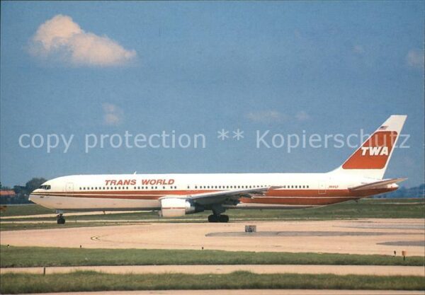 Flugzeuge Zivil Trans World Boeing 767.300 N691LF