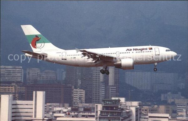 Flugzeuge Zivil Airbus Industrie A310-324 P2-ANG (cn 54