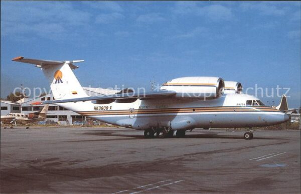 Flugzeuge Zivil Antonov 74 HK-3808X (cn 1308) Helitaxi