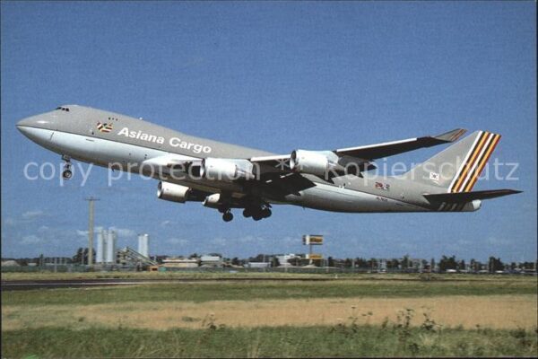 Flugzeuge Zivil Aisana Airlines Boeing 747-48EF HL 7420
