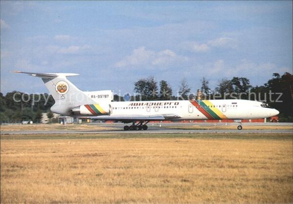 Flugzeuge Zivil Aviaznego Tupolev TU-154M  RA 85797