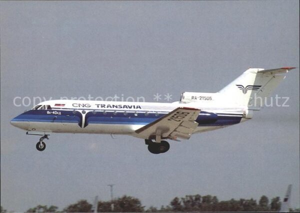 Flugzeuge Zivil King Transavia YAK40 RA-21506 c/n 98402
