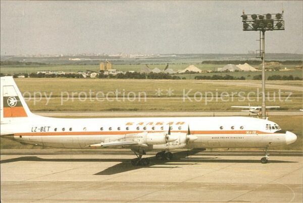 Flugzeuge Zivil Gankah IL-18 LZ-BET