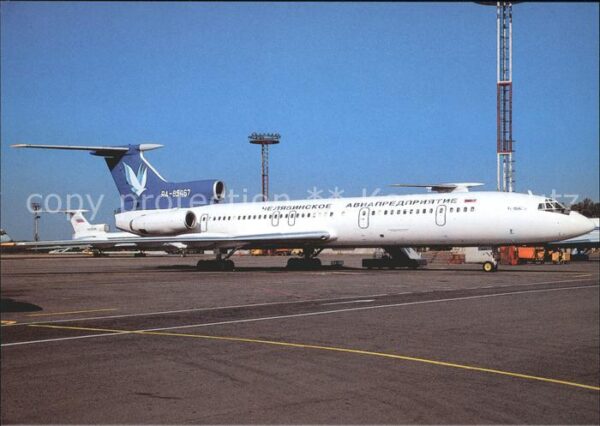 Flugzeuge Zivil Chelyabinsk Air Enterprise TU-154B-2 RA