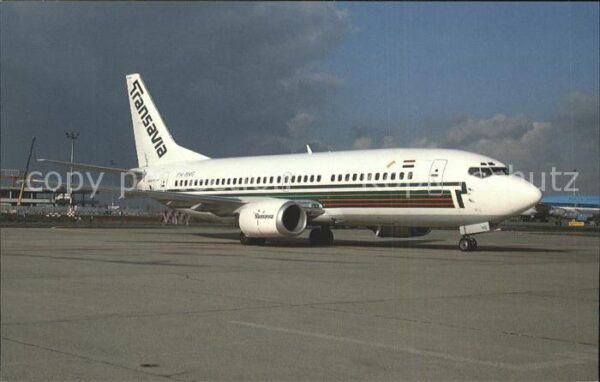 Flugzeuge Zivil Transavia Boeing 737-3K2 PH-HVG