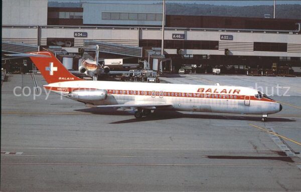 Flugzeuge Zivil Balair McDonnell Douglas DC-9-32 HB-IFZ