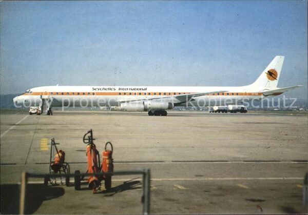 Flugzeuge Zivil Sychelles International Douglas D.C.8 S