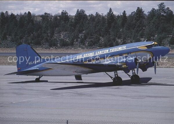 Flugzeuge Zivil Air Grand Canyon Yosemite DC-3C N54542