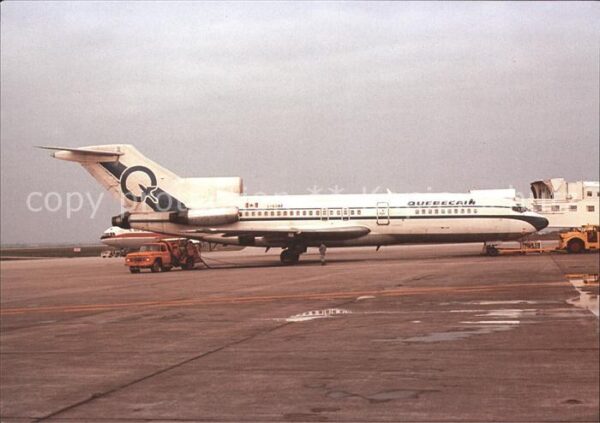Flugzeuge Zivil Quebecair 727-200 C-GOBE YYZ