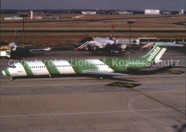 Flugzeuge Zivil Kulula Douglas MD-82 ZS-OPU Cn48021